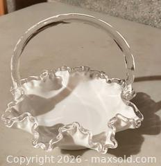 MaxSold Auction: Vintage Fenton - Maple Glen (Pennsylvania, USA) SELLER MANAGED Reseller Online Auction - Salaway Court