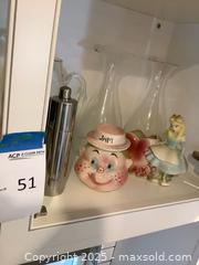 MaxSold Auction: Decor, mid-century pottery - Los Angeles (California, USA) PARTNER MANAGED Moving Online Auction - Kirkwood Drive