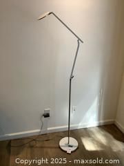 MaxSold Auction: Dimmable Floor Lamp, Approx. 70&#34; Tall - Los Angeles (California, USA) PARTNER MANAGED Moving Online Auction - Kirkwood Drive
