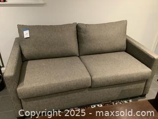 MaxSold Auction: Gray 2-Seat Sofa Sleeper with Pull-Out Bed - Los Angeles (California, USA) PARTNER MANAGED Moving Online Auction - Kirkwood Drive