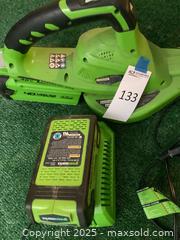 MaxSold Auction: Leaf blower - Los Angeles (California, USA) PARTNER MANAGED Moving Online Auction - Kirkwood Drive