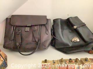 MaxSold Auction: Lot of Leather Purses with Decorative Item - Los Angeles (California, USA) PARTNER MANAGED Moving Online Auction - Kirkwood Drive