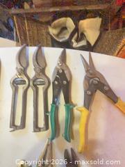 MaxSold Auction: Crowbars, snippers and pliers - Kingston (Ontario, Canada) SELLER MANAGED Downsizing Online Auction -  Terry Fox Drive (STORAGE)