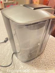 MaxSold Auction: Keurig K-ELITE K90 Single-Serve Pod Coffee Maker - Kingston (Ontario, Canada) SELLER MANAGED Downsizing Online Auction -  Terry Fox Drive (STORAGE)