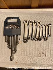 MaxSold Auction: Mastercraft Double-Ended Ratcheting Box Wrench Set, 9-Piece - Kingston (Ontario, Canada) SELLER MANAGED Downsizing Online Auction -  Terry Fox Drive (STORAGE)