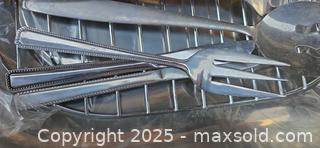 MaxSold Auction: Roasting Pan Set with Lid, Rack and Wooden & Metal Utensils - Sun Valley (California, USA) SELLER MANAGED Estate Sale Online Auction -  Wentworth Street