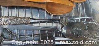 MaxSold Auction: Roasting Pan Set with Lid, Rack and Wooden & Metal Utensils - Sun Valley (California, USA) SELLER MANAGED Estate Sale Online Auction -  Wentworth Street