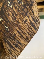 MaxSold Auction: 100% Signed Silk LIBERTY Scarf - Toronto (Ontario, Canada) SELLER MANAGED Downsizing Online Auction - Lamb Avenue