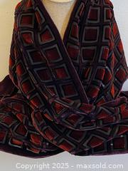 MaxSold Auction: 100% silk chiffon Velvet Scarf - Toronto (Ontario, Canada) SELLER MANAGED Downsizing Online Auction - Lamb Avenue