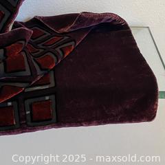 MaxSold Auction: 100% silk chiffon Velvet Scarf - Toronto (Ontario, Canada) SELLER MANAGED Downsizing Online Auction - Lamb Avenue