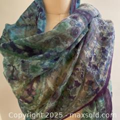 MaxSold Auction: 100% WILFRED Fine Wool Scarf  - Toronto (Ontario, Canada) SELLER MANAGED Downsizing Online Auction - Lamb Avenue