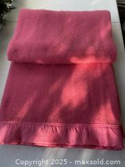 MaxSold Auction: 100% Wool Blanket - Toronto (Ontario, Canada) SELLER MANAGED Downsizing Online Auction - Lamb Avenue