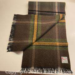 MaxSold Auction: 100% Wool Fringed Scarf - Toronto (Ontario, Canada) SELLER MANAGED Downsizing Online Auction - Lamb Avenue