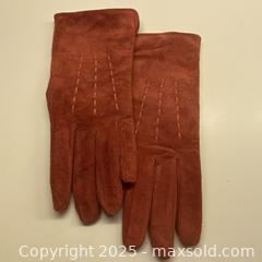 MaxSold Auction: Ladies Coral Suede Gloves Unworn - Toronto (Ontario, Canada) SELLER MANAGED Downsizing Online Auction - Lamb Avenue