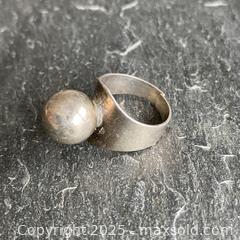 MaxSold Auction: MCM Danish Sterling Silver Ring - Toronto (Ontario, Canada) SELLER MANAGED Downsizing Online Auction - Lamb Avenue