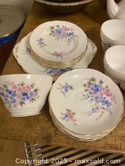 MaxSold Auction: REGENCY Dessert Set and Some Holiday Necessities - Toronto (Ontario, Canada) SELLER MANAGED Downsizing Online Auction - Lamb Avenue