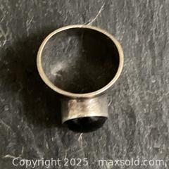 MaxSold Auction: Vintage Sterling Silver and Onyx Ring - Toronto (Ontario, Canada) SELLER MANAGED Downsizing Online Auction - Lamb Avenue