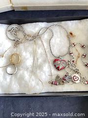 MaxSold Auction: Mixed Jewelry Lot — Approximately 25–40 Pieces - Reston (Virginia, USA) SELLER MANAGED Moving Online Auction - Seaford Court