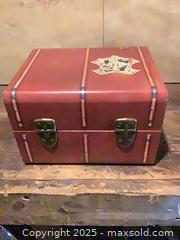 MaxSold Auction: Harry Potter Licensed Medium Trunk Box Set - Kingston (Ontario, Canada) PARTNER MANAGED Downsizing Online Auction -  Sydenham Road