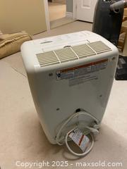 MaxSold Auction: Dehumidifier - Barrie (Ontario, Canada) SELLER MANAGED Estate Sale Online Auction - Crompton Drive