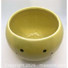 MaxSold Auction: Yellow contemporary smiley face planter - Hamilton (Ontario, Canada) SELLER MANAGED Reseller Online Auction -  Kings Forest Drive