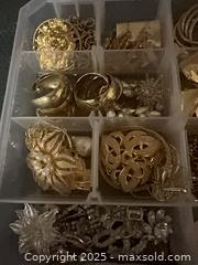 MaxSold Auction: Costume jewellery lot - Shawnigan Lake (British Columbia, Canada) SELLER MANAGED Estate Sale Online Auction -  Widows Walk                    