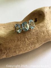 MaxSold Auction: 10 Karat Gold Blue Tri-Stone Ring - Saanich (British Columbia, Canada) SELLER MANAGED Reseller Online Auction - Old West Saanich Road