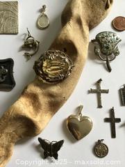 MaxSold Auction: Large Antique Sterling Silver Jewelry Grouping - Saanich (British Columbia, Canada) PARTNER MANAGED Sale Online Auction - Old West Saanich Road