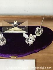 MaxSold Auction: Swarovski Crystal Animal Grouping  - Saanich (British Columbia, Canada) PARTNER MANAGED Sale Online Auction - Old West Saanich Road