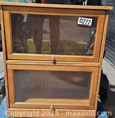 MaxSold Auction: Bookcase, barrister style - Hatboro (Pennsylvania, USA) PARTNER MANAGED Estate Sale Online Auction - Jacksonville Road