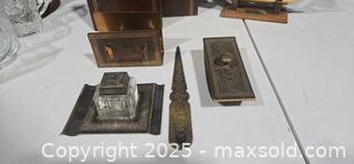 MaxSold Auction: Vintage Desk Items Ship  - Hatboro (Pennsylvania, USA) PARTNER MANAGED Estate Sale Online Auction - Jacksonville Road