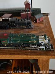 MaxSold Auction: N gauge trains galore - Abbotsford (British Columbia, Canada) SELLER MANAGED Moving Online Auction - Southern Crescent