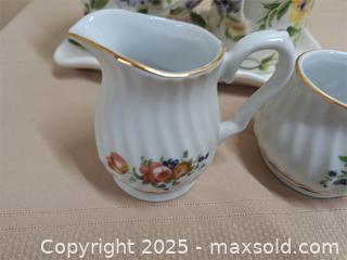 MaxSold Auction: Cream and Sugar sets - Stone Mills (Ontario, Canada) SELLER MANAGED Charity/Fundraising Online Auction - Academy Street