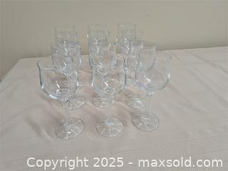 MaxSold Auction: Glassware - Stone Mills (Ontario, Canada) SELLER MANAGED Charity/Fundraising Online Auction - Academy Street