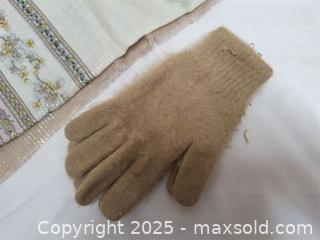 MaxSold Auction: Hand Knit Mittens, Gloves and Scarf - Stone Mills (Ontario, Canada) SELLER MANAGED Charity/Fundraising Online Auction - Academy Street
