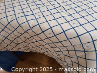 MaxSold Auction: Large Weighted Bedspread - Stone Mills (Ontario, Canada) SELLER MANAGED Charity/Fundraising Online Auction - Academy Street