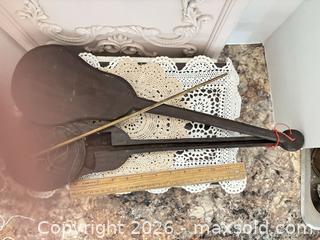 MaxSold Auction: Japanese Antique Hanging Balance Scale, Wood and Brass - Gull Lake (Alberta, Canada) SELLER MANAGED Reseller Online Auction -  Stuart Avenue