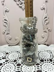 MaxSold Auction: Mixed Silver-Tone Costume Crafting Jewelry Lot, Vintage/Retro - Gull Lake (Alberta, Canada) SELLER MANAGED Reseller Online Auction -  Stuart Avenue