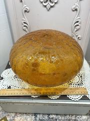 MaxSold Auction: Vintage Mid-Century Amber Crackle Glass Lamp Globe - Gull Lake (Alberta, Canada) SELLER MANAGED Reseller Online Auction -  Stuart Avenue