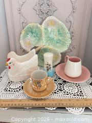 MaxSold Auction: Vintage Mixed Lot, Assorted Multiple Pieces - Gull Lake (Alberta, Canada) SELLER MANAGED Reseller Online Auction -  Stuart Avenue