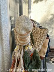 MaxSold Auction: Mixed Clothing Lot: 7+ XS/S Tops, dresses, skirts, pants, denim, shoes bags  - Agoura Hills (California, USA) SELLER MANAGED Moving Online Auction -  Medea Lane (CONDO)