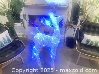 MaxSold Auction: Pre-Lit Outdoor Reindeer &#38; Sleigh – Christmas Yard Decoration - Ottawa (Ontario, Canada) SELLER MANAGED Downsizing Online Auction -  Big Dipper Street