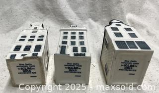 MaxSold Auction: 3 KLM Bols Blue Delft Houses - North Saanich (British Columbia, Canada) SELLER MANAGED Charity/Fundraising Online Auction - Forest Park Drive                     