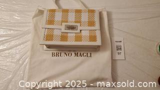 MaxSold Auction: Bruno Magli Women&#39;s Woven Raffia Top-Handle Bag - Vaughan (Ontario, Canada) SELLER MANAGED Estate Sale Online Auction - Mill Arbour Lane