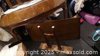 MaxSold Auction: Solid Wood Extendable Dining Table with 2 Leaves (See description/pictures) - Vaughan (Ontario, Canada) SELLER MANAGED Estate Sale Online Auction - Mill Arbour Lane