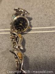 MaxSold Auction: Dolphin Watch - Oro-Medonte (Ontario, Canada) SELLER MANAGED Downsizing Online Auction - Saint Antoine