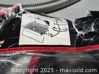MaxSold Auction: Hose adaptors and drive belt - Oro-Medonte (Ontario, Canada) SELLER MANAGED Downsizing Online Auction - Saint Antoine