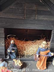 MaxSold Auction: Nativity Scene with Light - Oro-Medonte (Ontario, Canada) SELLER MANAGED Downsizing Online Auction - Saint Antoine