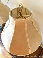 MaxSold Auction: Matching Pair of Vintage Table Lamps - New Westminster (British Columbia, Canada) SELLER MANAGED Estate Sale Online Auction - Sixth Avenue