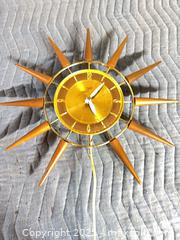 MaxSold Auction: Snider Wall Clock Co Mid-Century Sunburst Wall Clock 16&#34; - Toronto (Ontario, Canada) SELLER MANAGED Reseller Online Auction - Sunrise Avenue
